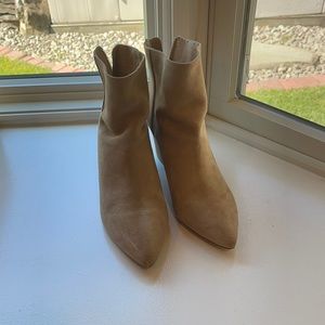 Steve Madden Teles Suede bootie